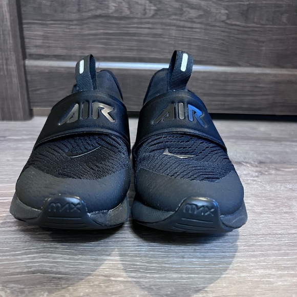 Nike AirMax Kids Size 2.5 Black - Picture 4 of 9
